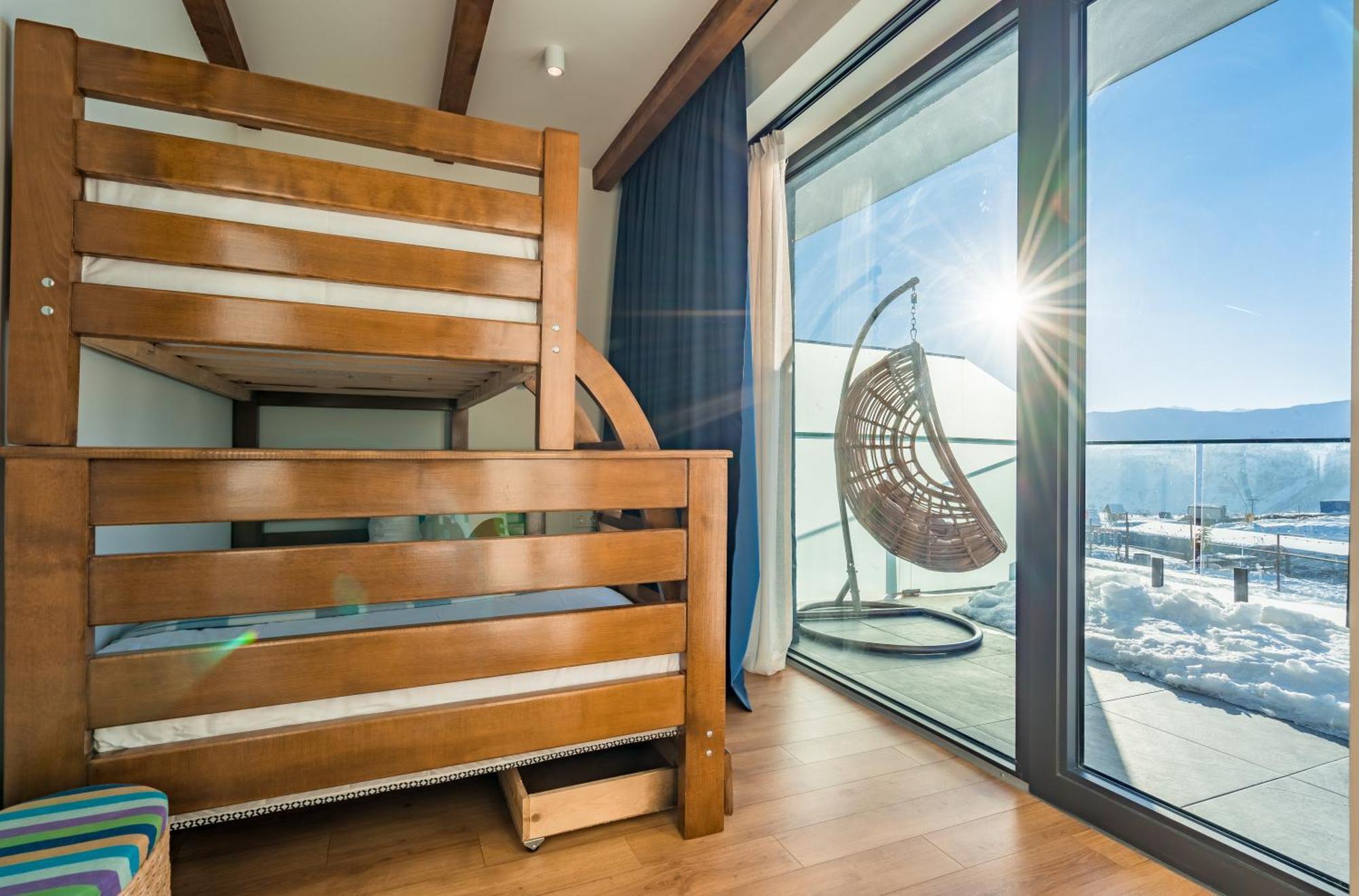 Апартаменты New Gudauri Atrium Deluxe Flat Экстерьер фото